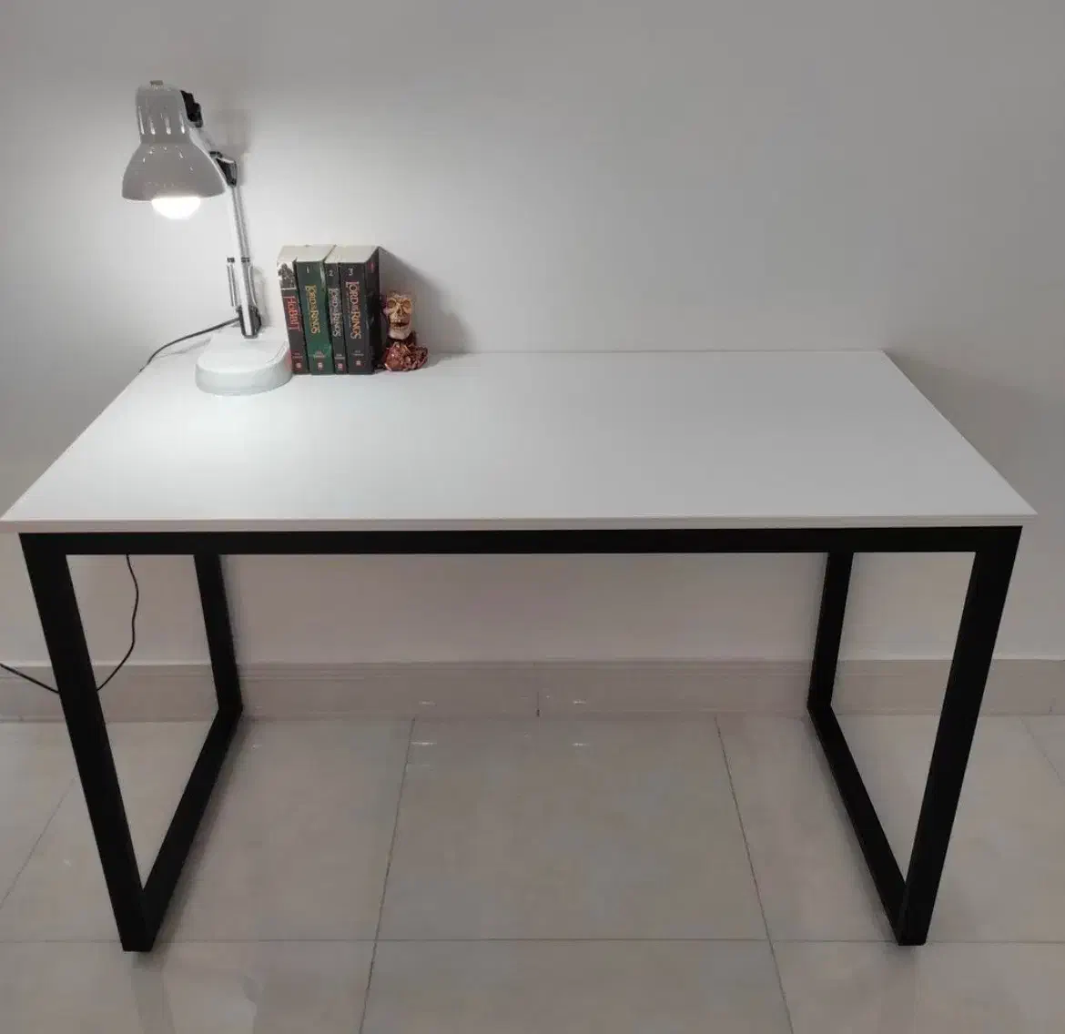 میز تحریر مینیمال|میز تحریر و کامپیوتر|شاهینشهر, دکتر حسابی|دیوار