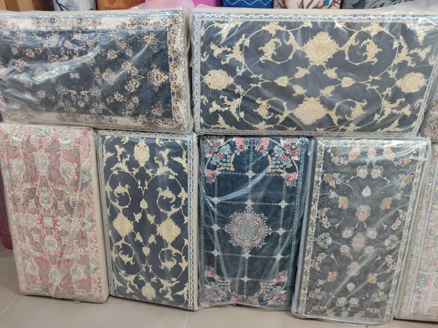 حراج ویژه شب چله پشتی 1200شانه قابل شستشو|پشتی|بروجرد, |دیوار