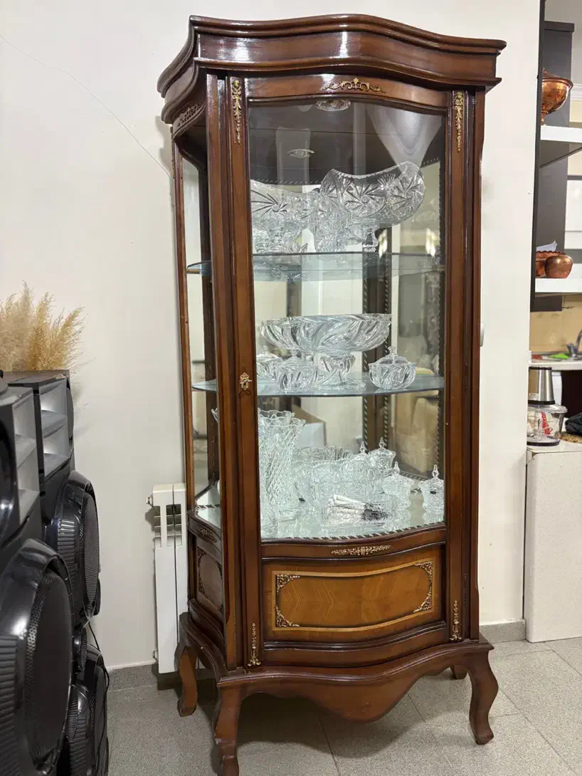 بوفه تمام چوب راش|بوفه، ویترین، کنسول|کرج, حاجی آباد|دیوار