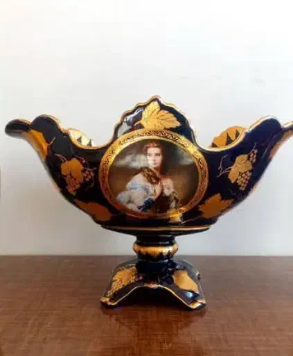 ظروف سرمه ای طلاکوب اصل|ظروف سرو و پذیرایی|تبریز, |دیوار