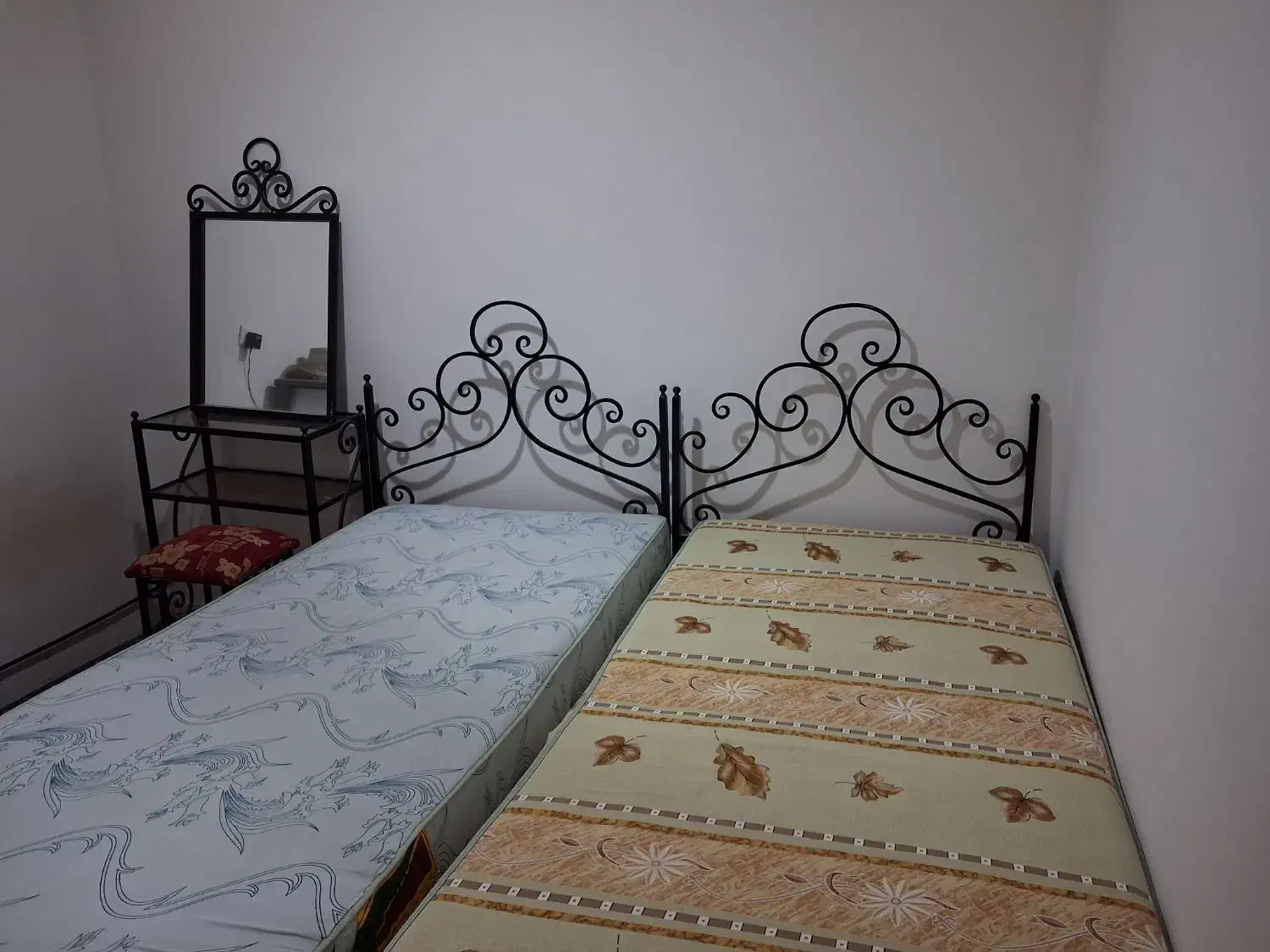 تخت خواب فرفورجه|تخت و سرویس خواب|مشهد, حسابی جنوبی (شهرک غرب)|دیوار