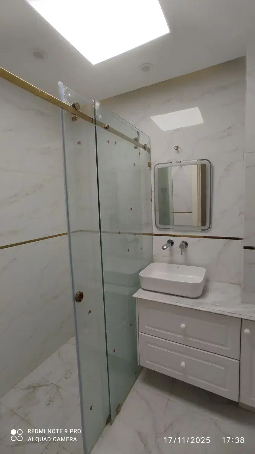 اپارتمان۱۵۰متر ۳ خواب.تخلیه.اباذر.بهنام.۲ پارکینگ