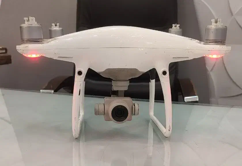 فانتوم ۴ پرو|دوربین عکاسی و فیلمبرداری|تبریز, |دیوار