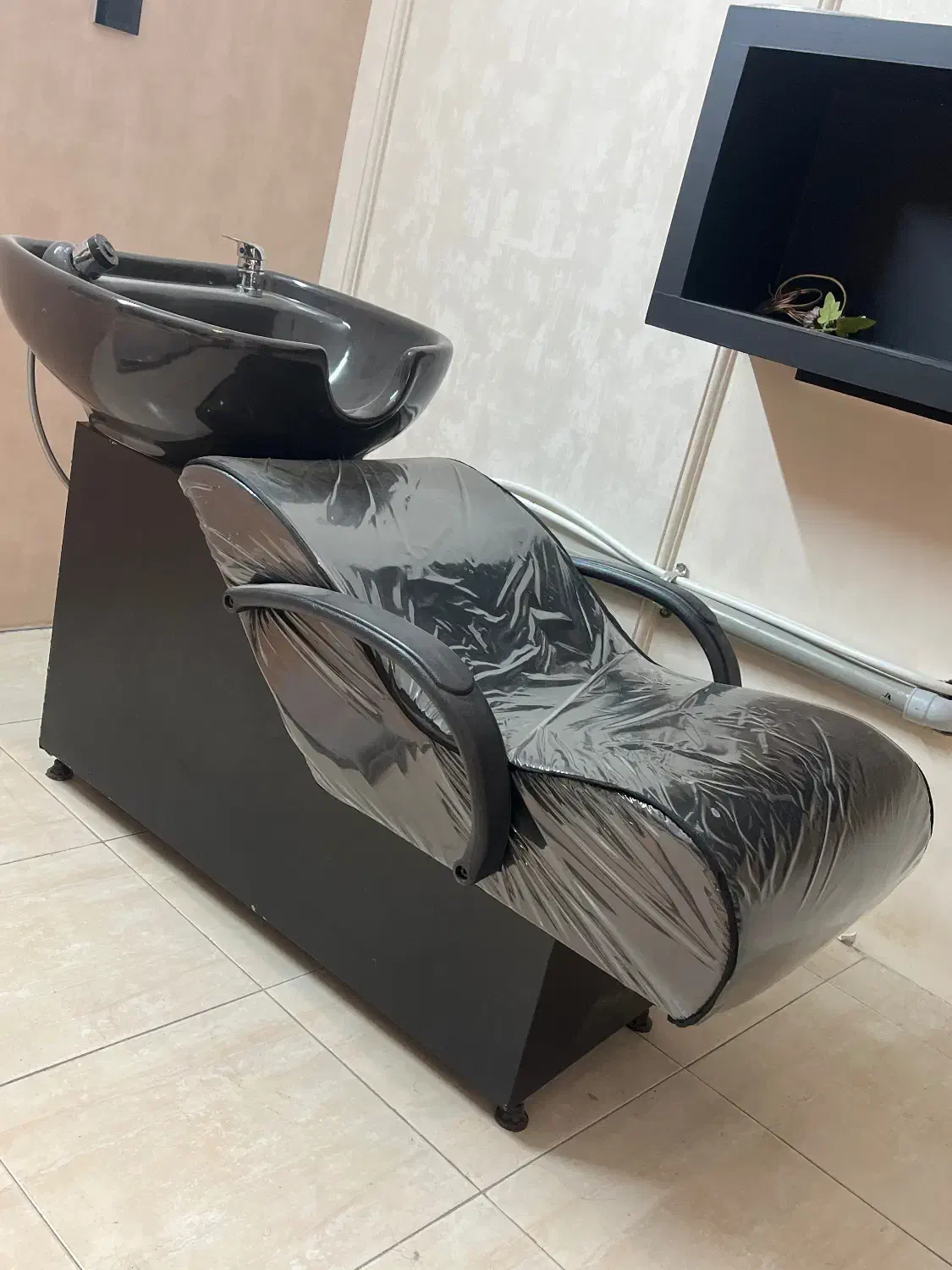 سرشور کاملا نو|آرایشگاه و سالنهای زیبایی|مشهد, فردوسی|دیوار