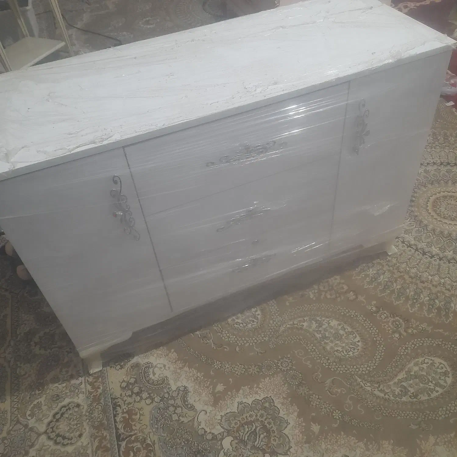 میز خاطره ساعت|میز و صندلی غذاخوری|کنگاور, |دیوار