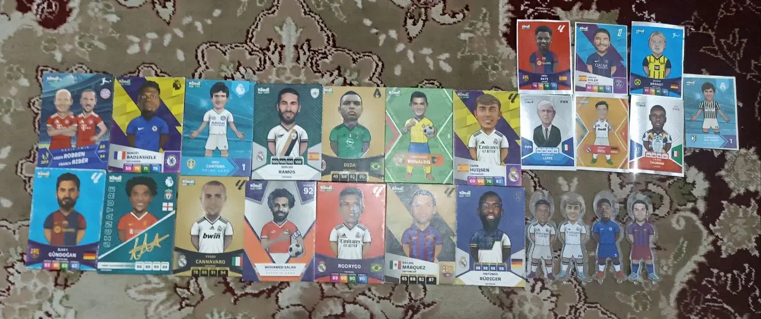 کیمدی نو|اسباببازی|بومهن, |دیوار