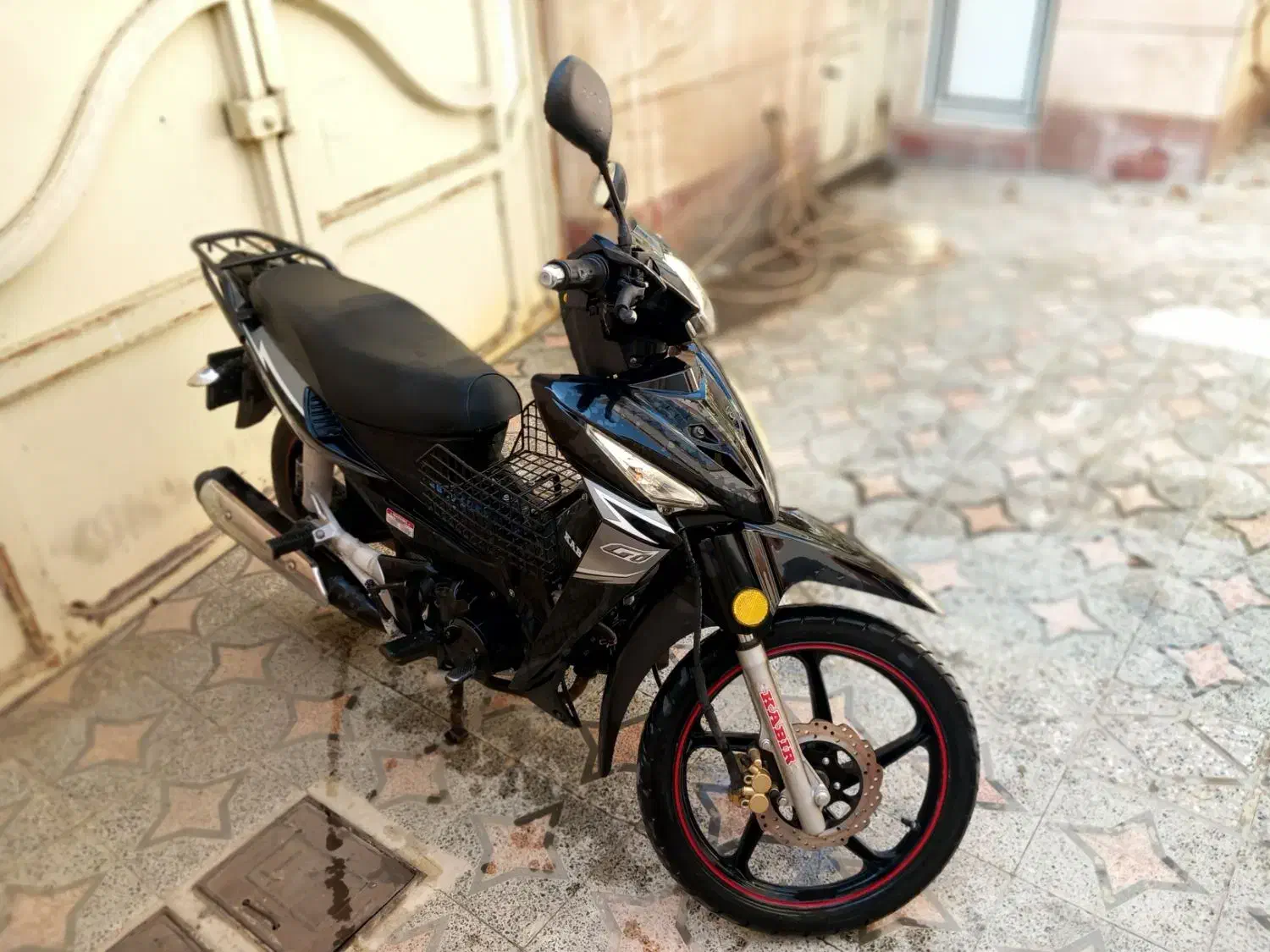 موتور ویو|موتورسیکلت|بروجرد, |دیوار