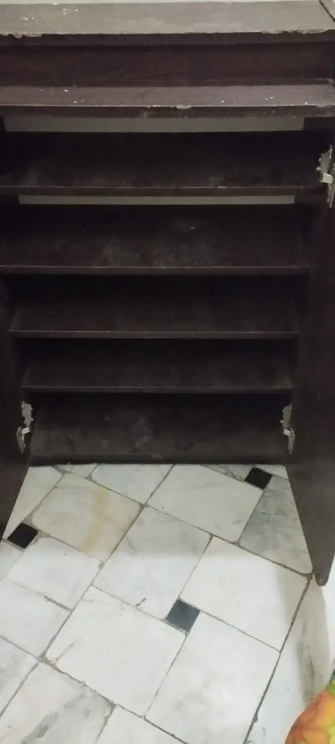 جاکفشی|جاکفشی، کمد، دراور|قم, شهر قائم|دیوار