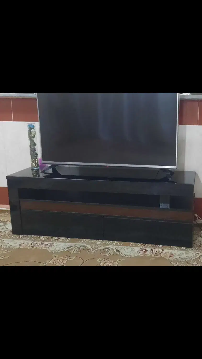 میز تلویزیون|میز تلویزیون|قم, باغ شریفی|دیوار