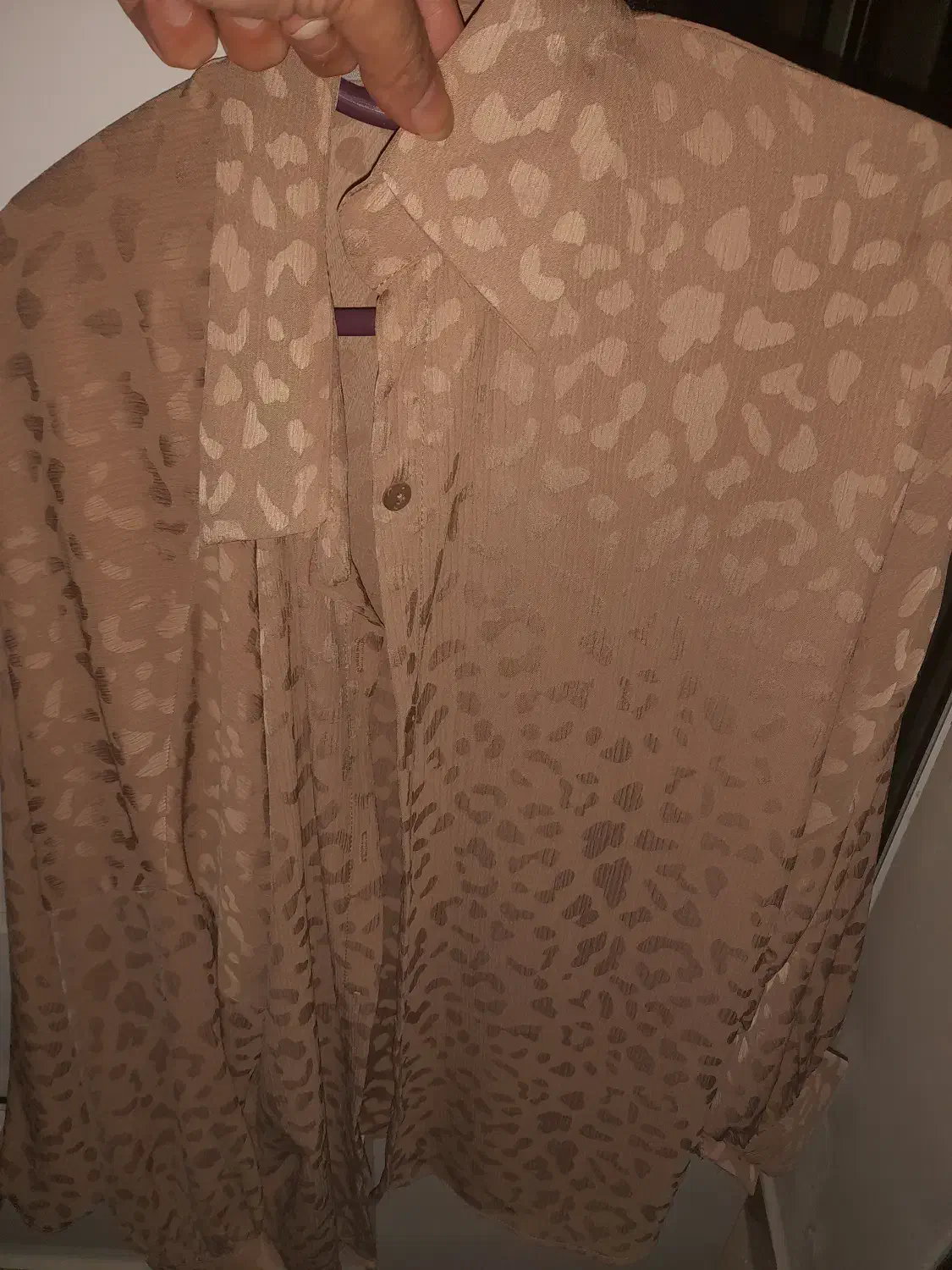 شومیز مجلسی|لباس|شهریار, شهریار|دیوار