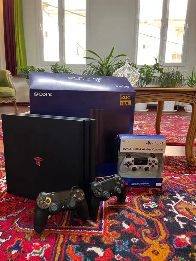 Ps4 pro 4k سه دسته فول بازی|کنسول، بازی ویدئویی و آنلاین|تهران, شهرک نفت|دیوار