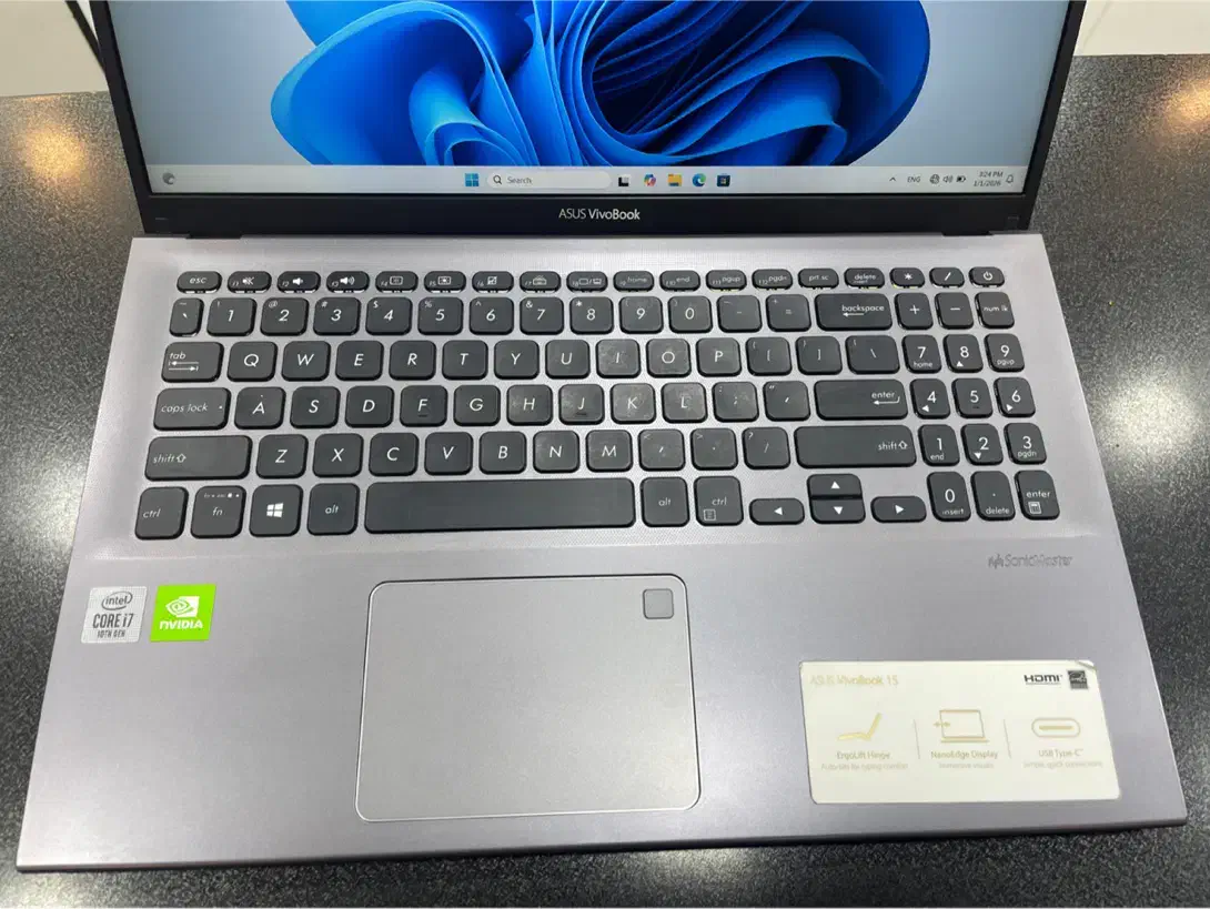 Asus vivobook i7 با گرافیک|رایانه همراه|کرج, عظیمیه|دیوار