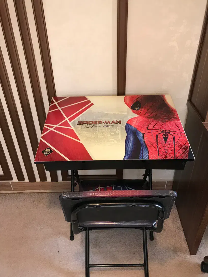 میز و صندلی مارک اپادانا|میز تحریر و کامپیوتر|رشت, معلم|دیوار