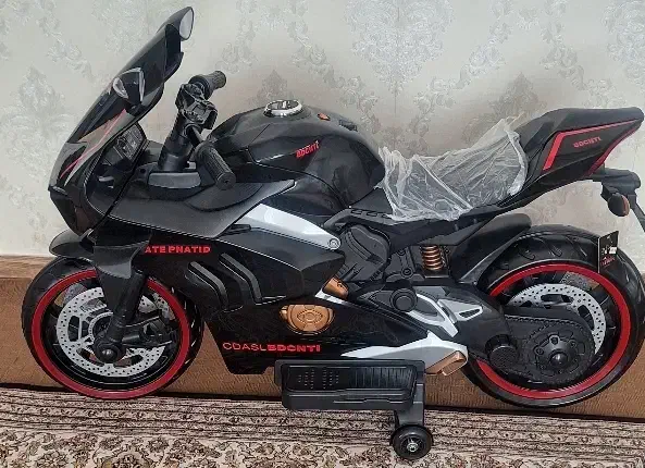 موتور شارژی دوموتوره صفر|اسباببازی|اردبیل, |دیوار