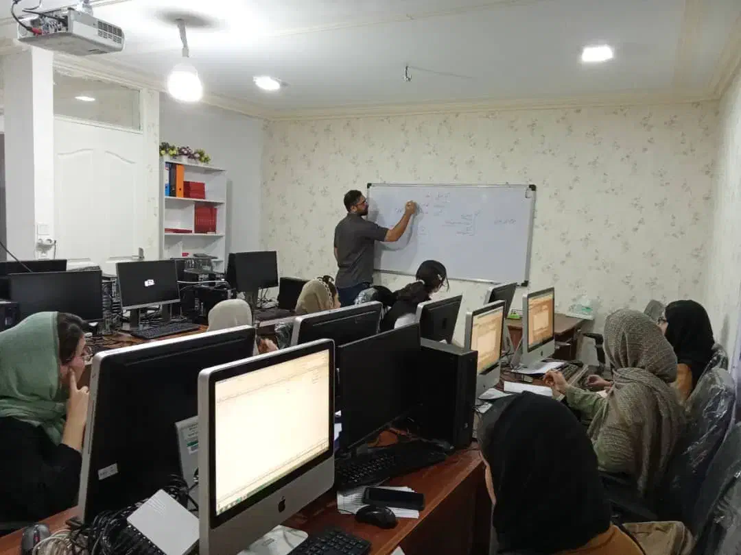 آموزش حسابداری/معرفی ب کار|خدمات آموزشی|اهواز, نادری|دیوار