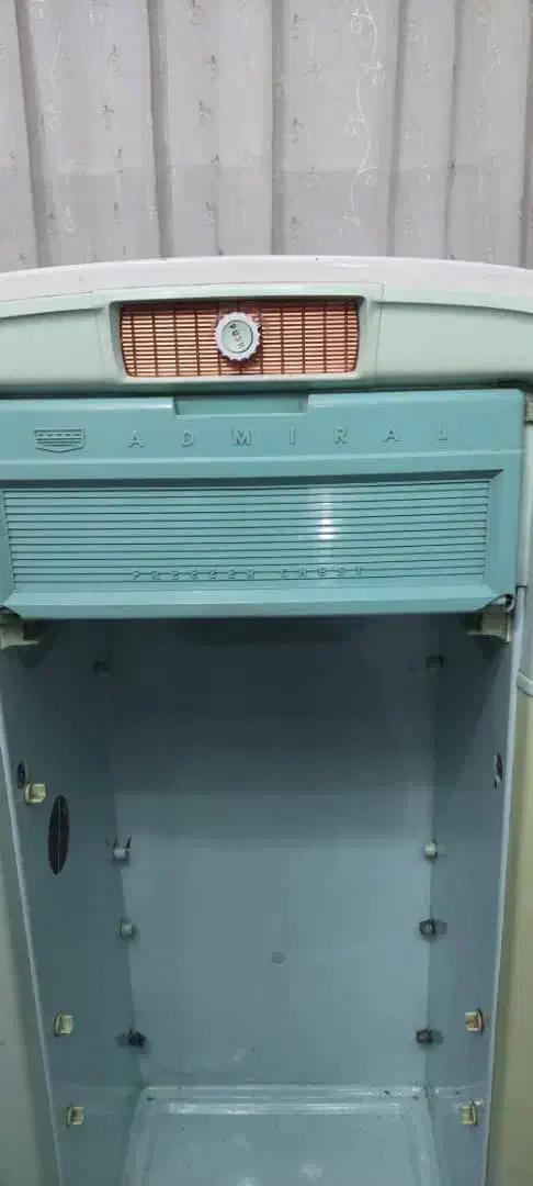 یخچال قدیمی|یخچال و فریزر|خوی, |دیوار