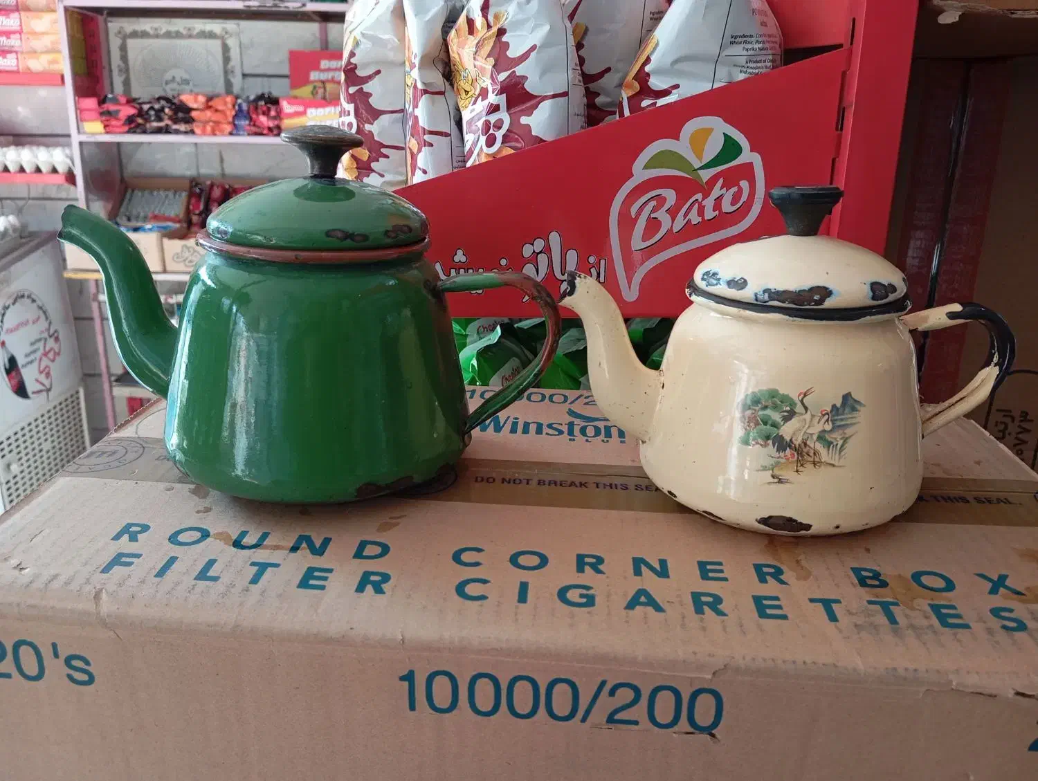 قوری لعابی نقش مرغابی|کلکسیون اشیاء عتیقه|ملایر, |دیوار