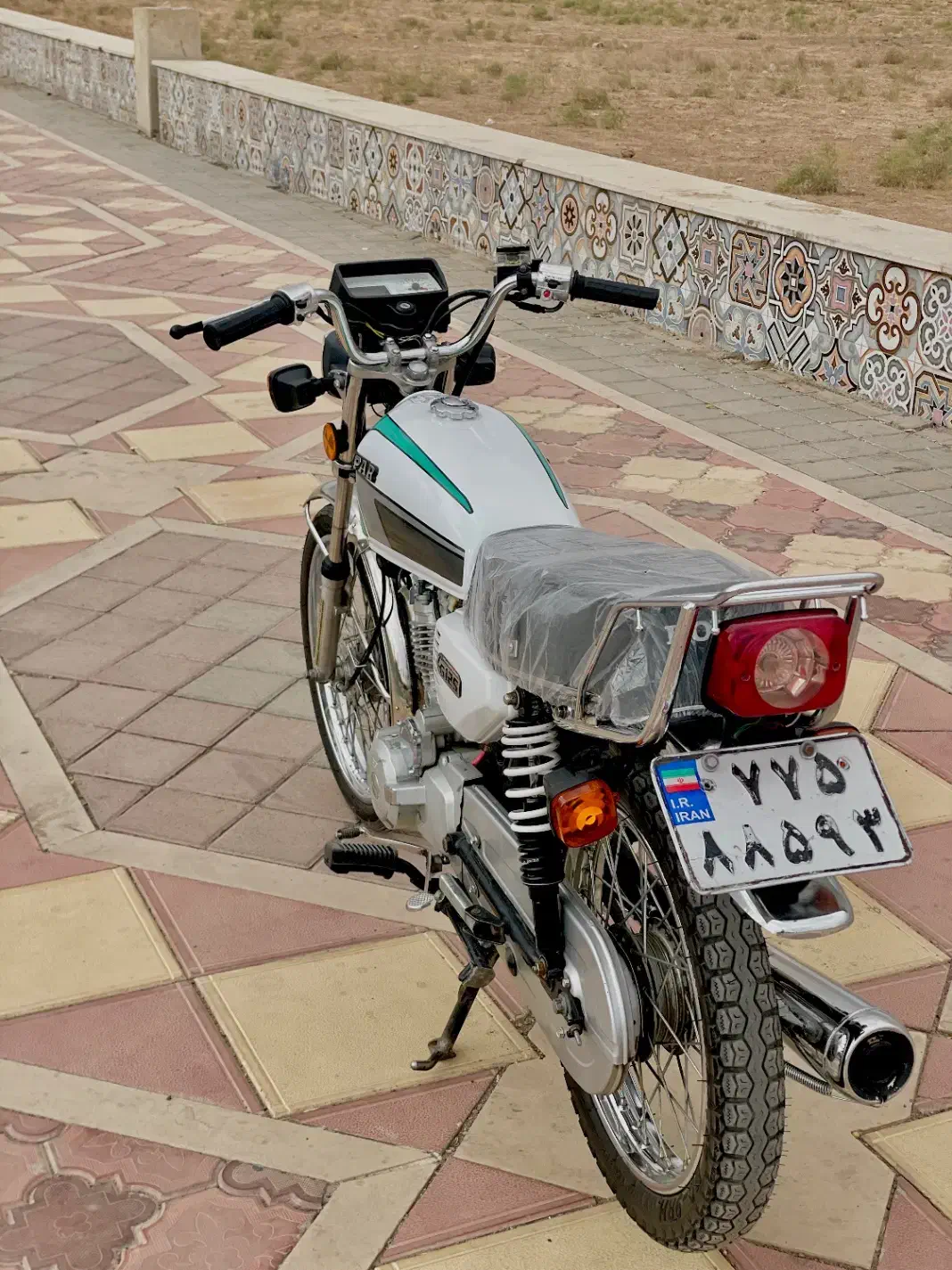 موتورسیکلت هندا|موتورسیکلت|مشهد, کوی پلیس|دیوار