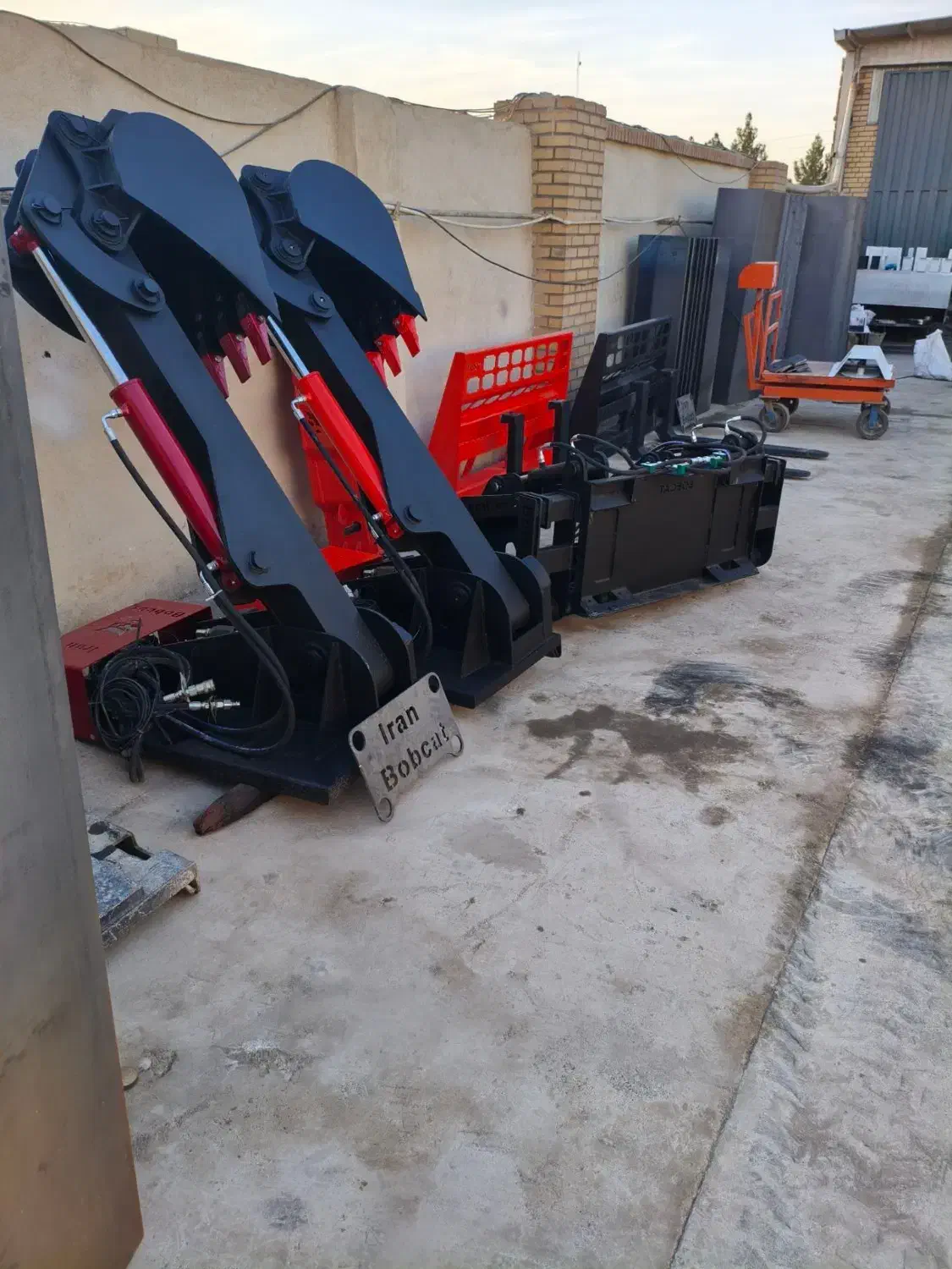 استخدام کارگر ساده و نیروی فنی|استخدام صنعتی، فنی، مهندسی|رباطکریم, نصیرشهر|دیوار