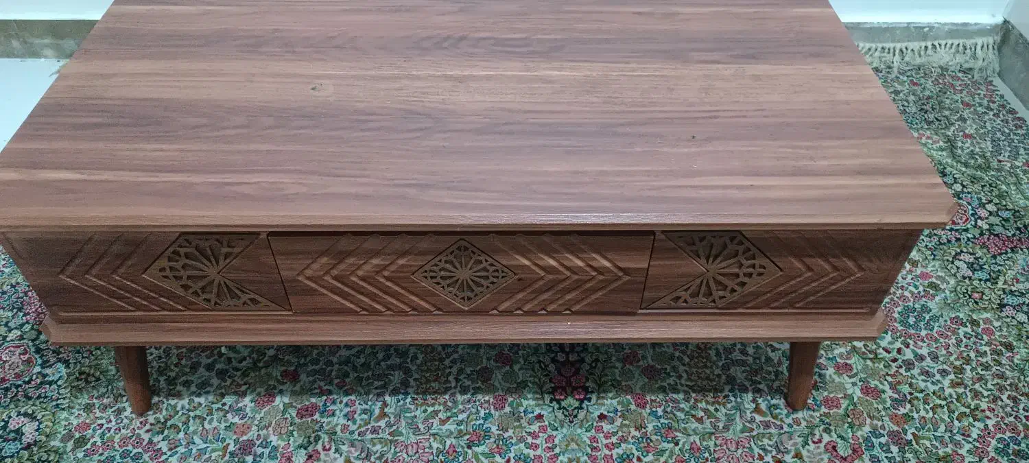 میز مبل قهوه ای بسیار تمیز|مبلمان خانگی و میز عسلی|مسجد سلیمان, |دیوار