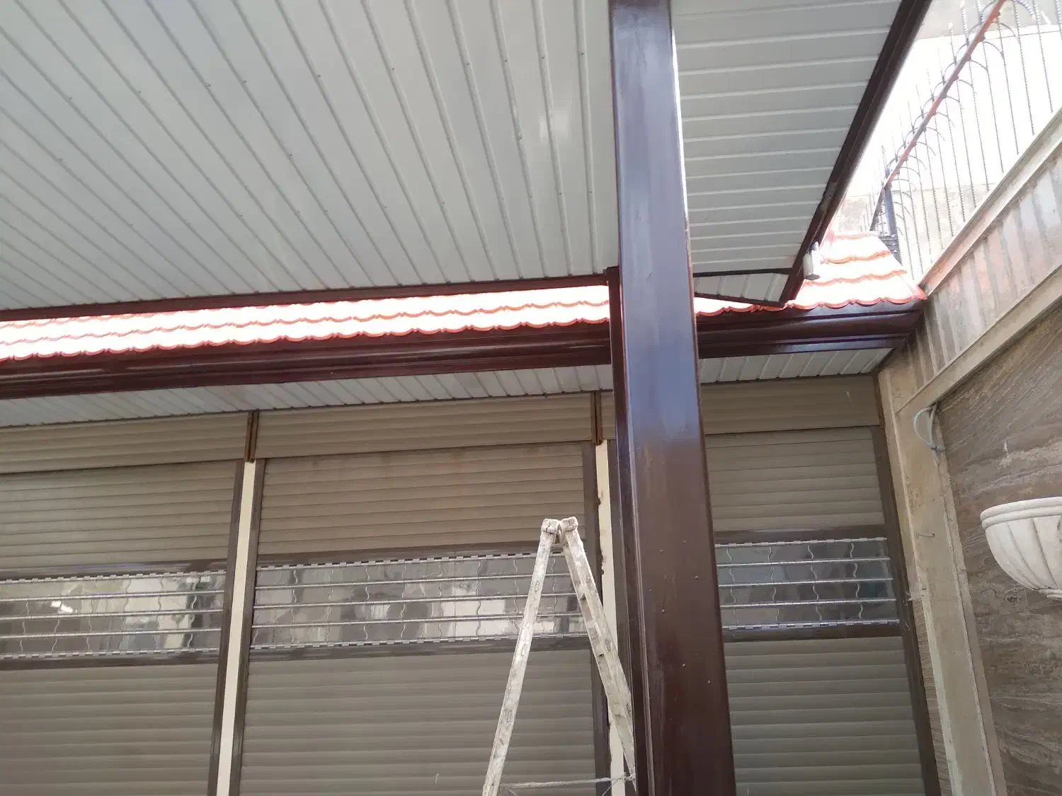 جوشکاری سیار شیروانی و سقف|خدمات پیشه و مهارت|بروجرد, |دیوار