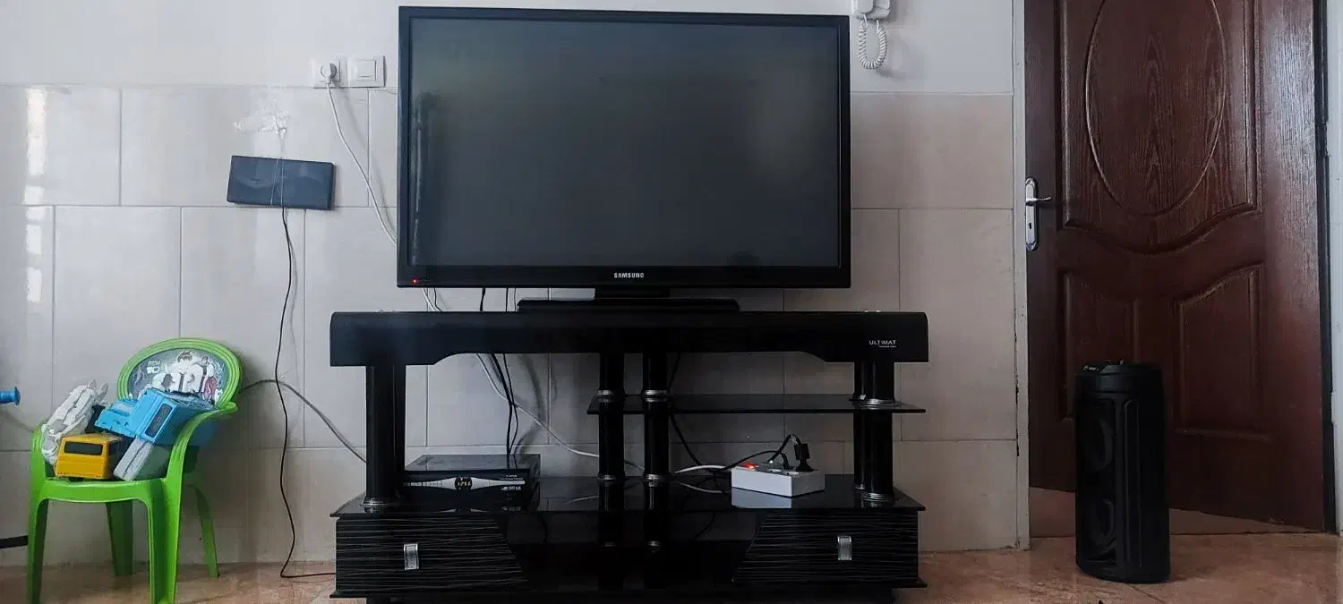 تلویزیون ۴۳اینچ سامسونگ|تلویزیون و پروژکتور|یزد, |دیوار