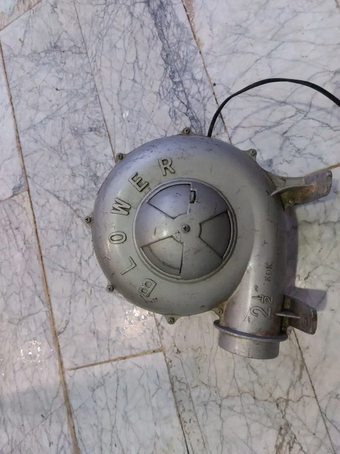 دمنده در حد نو|پنکه و تصفیه‌کنندهٔ هوا|کرج, کمال‌شهر|دیوار