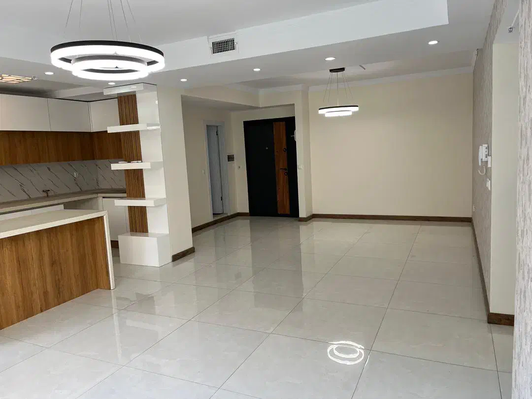 ۹۵ متر/کلید نخورده/لوکس/فردوس غرب