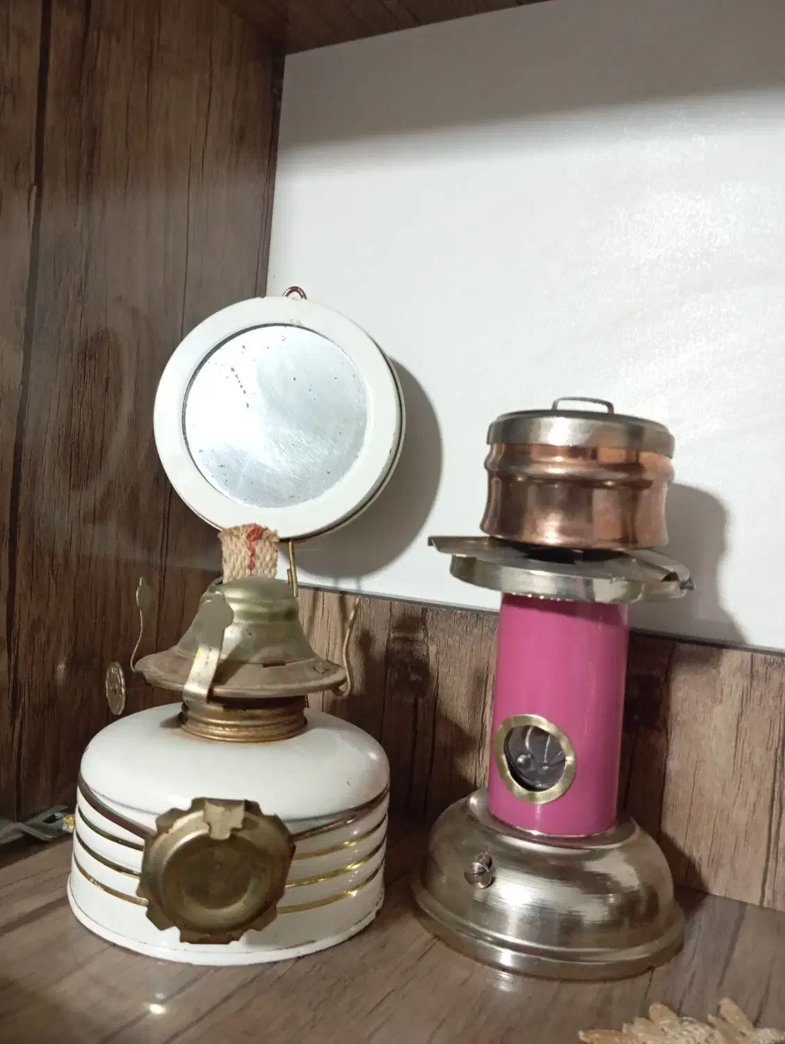 دکوری|کلکسیون اشیاء عتیقه|بیرجند, |دیوار