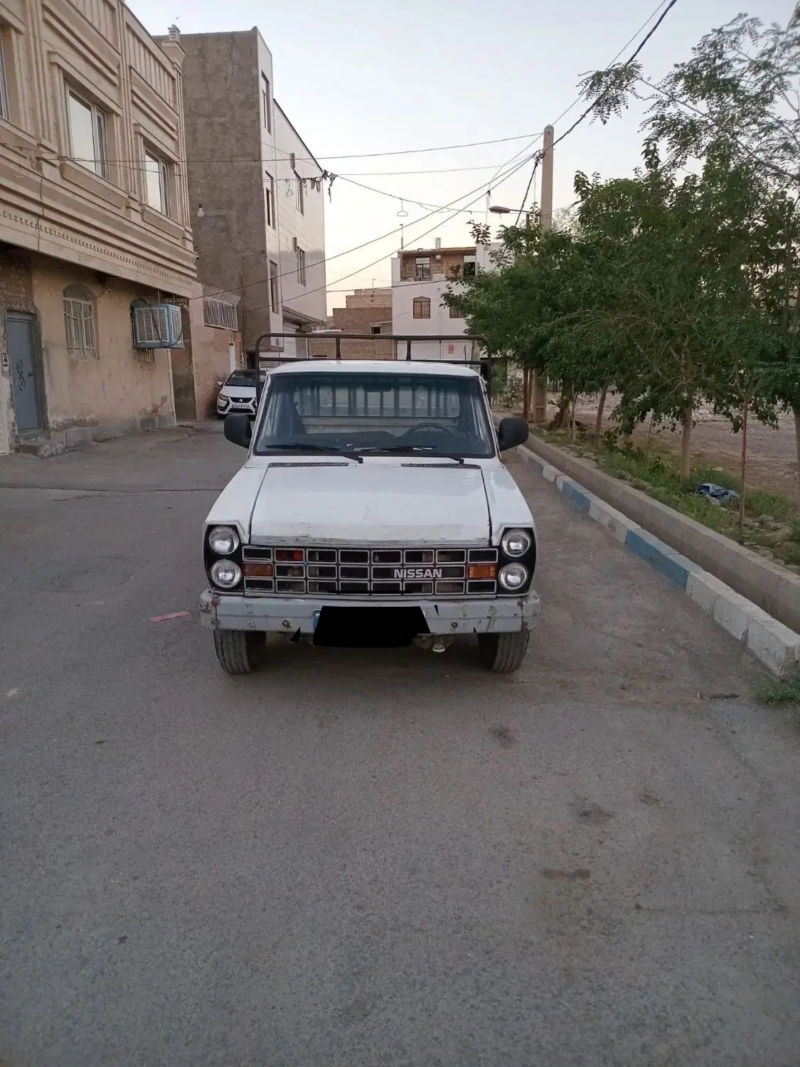 نیسان دیزل مدل۹۰|خودرو سواری و وانت|دزفول, |دیوار