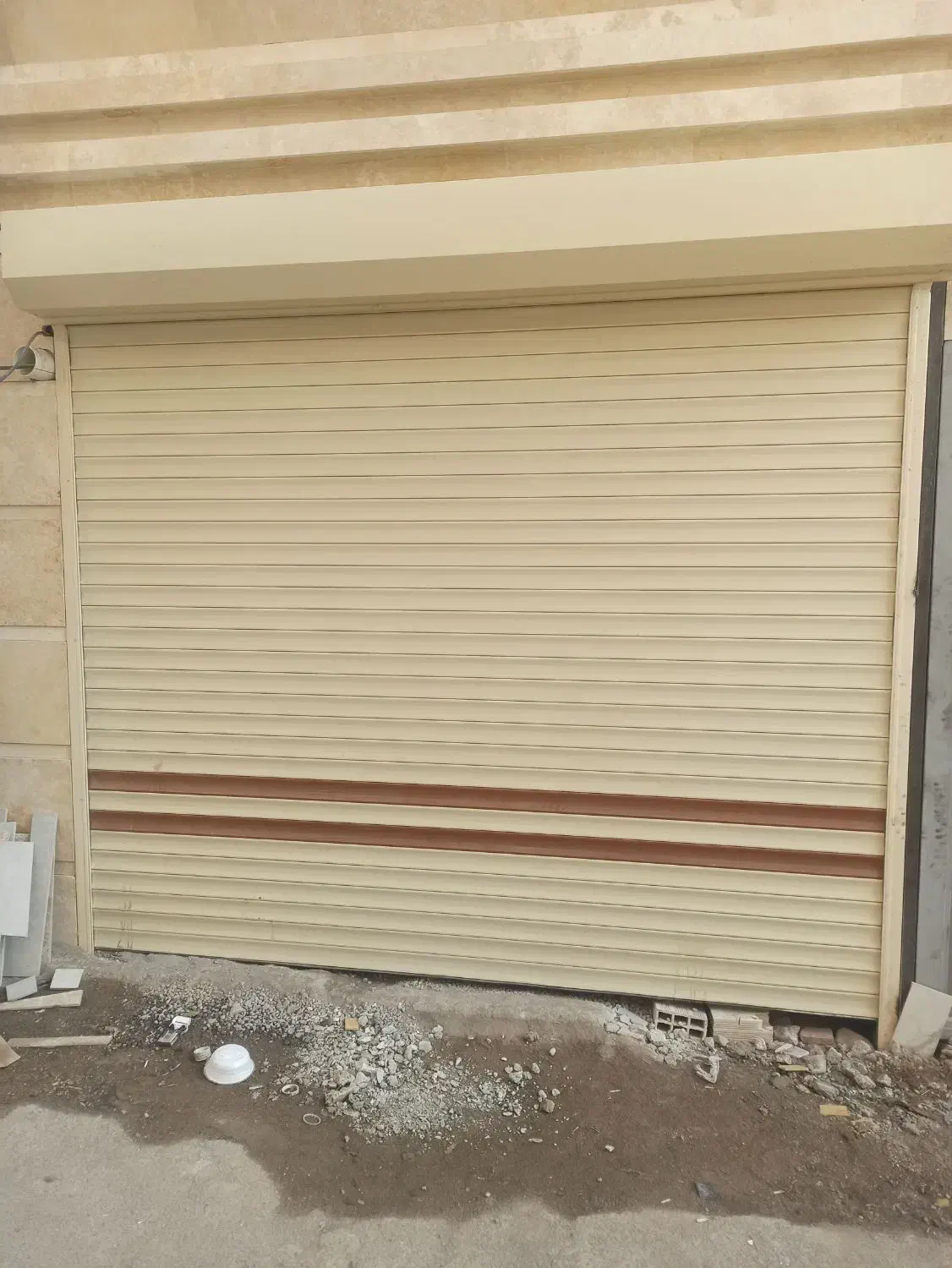 درب ورودی و کرکره|مصالح و تجهیزات ساختمان|تبریز, |دیوار