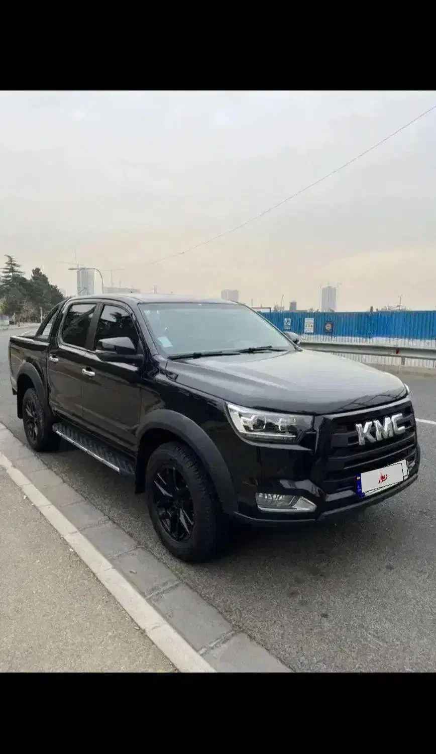 Kmc t8 آخر1402|خودرو سواری و وانت|شیراز, زند|دیوار