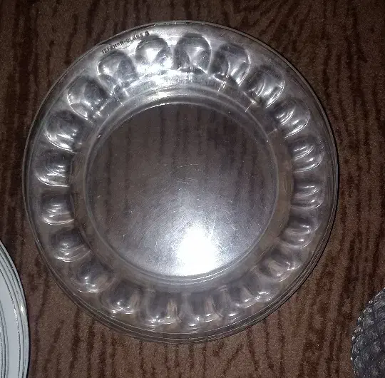 ظروف بلور و چینی و قاشق|ظروف سرو و پذیرایی|قم, یزدان‌شهر|دیوار