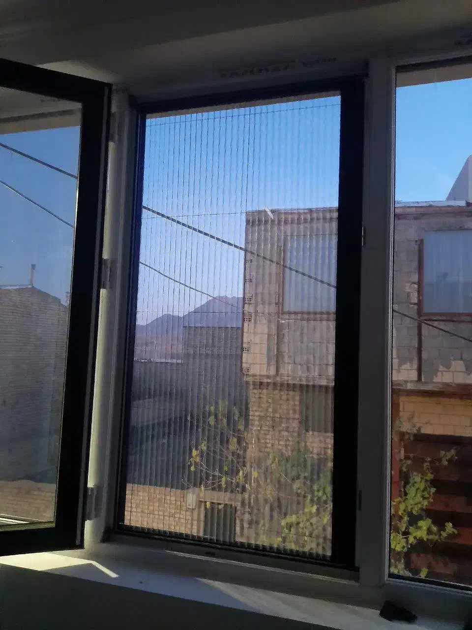 تولید درو پنجره دو جداره.تعمیرونصب|خدمات پیشه و مهارت|قم, نیروگاه|دیوار