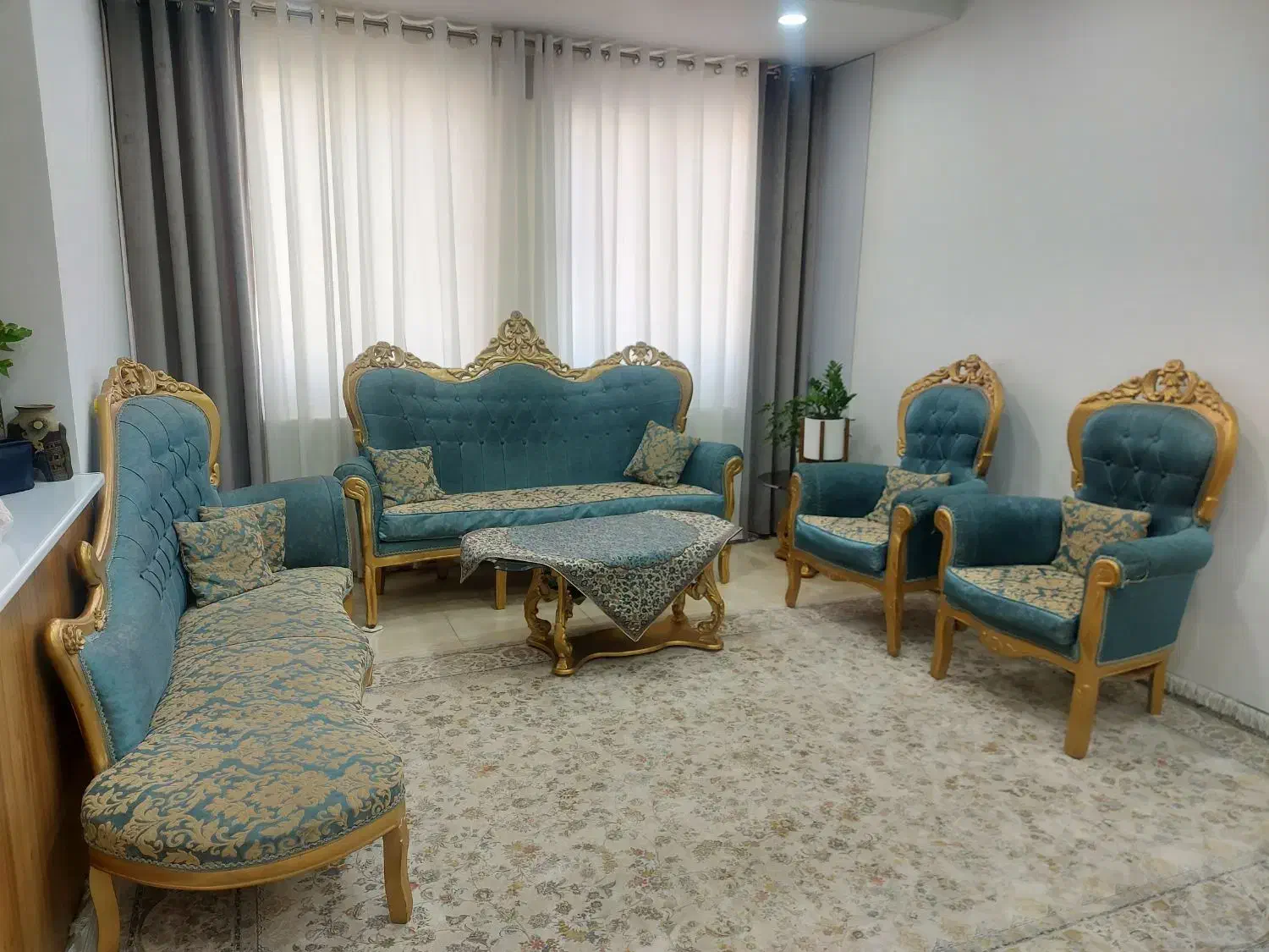 مبل|مبلمان خانگی و میز عسلی|شیراز, فلکه گاز|دیوار