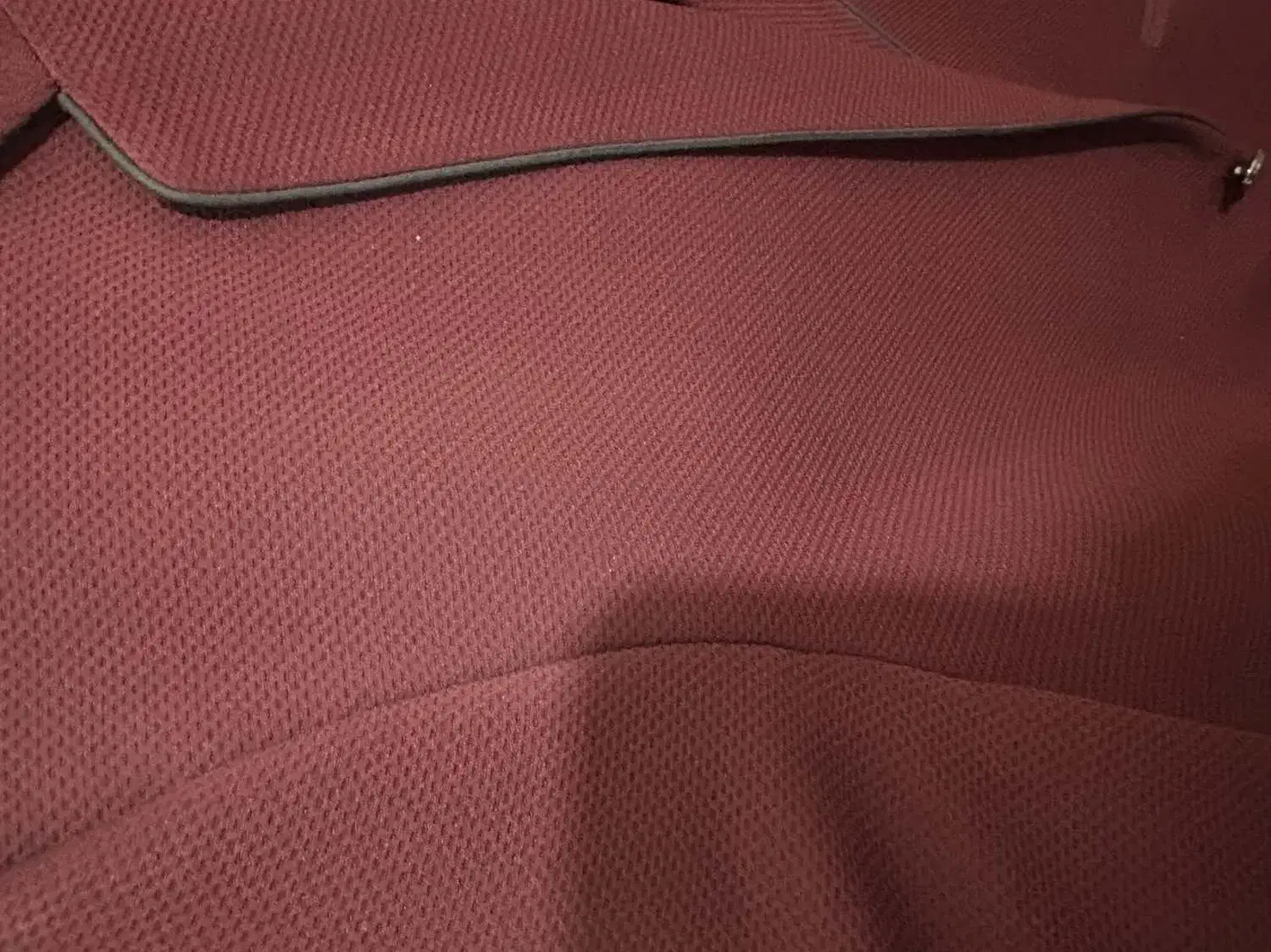 کت تک|لباس|کرج, عظیمیه|دیوار