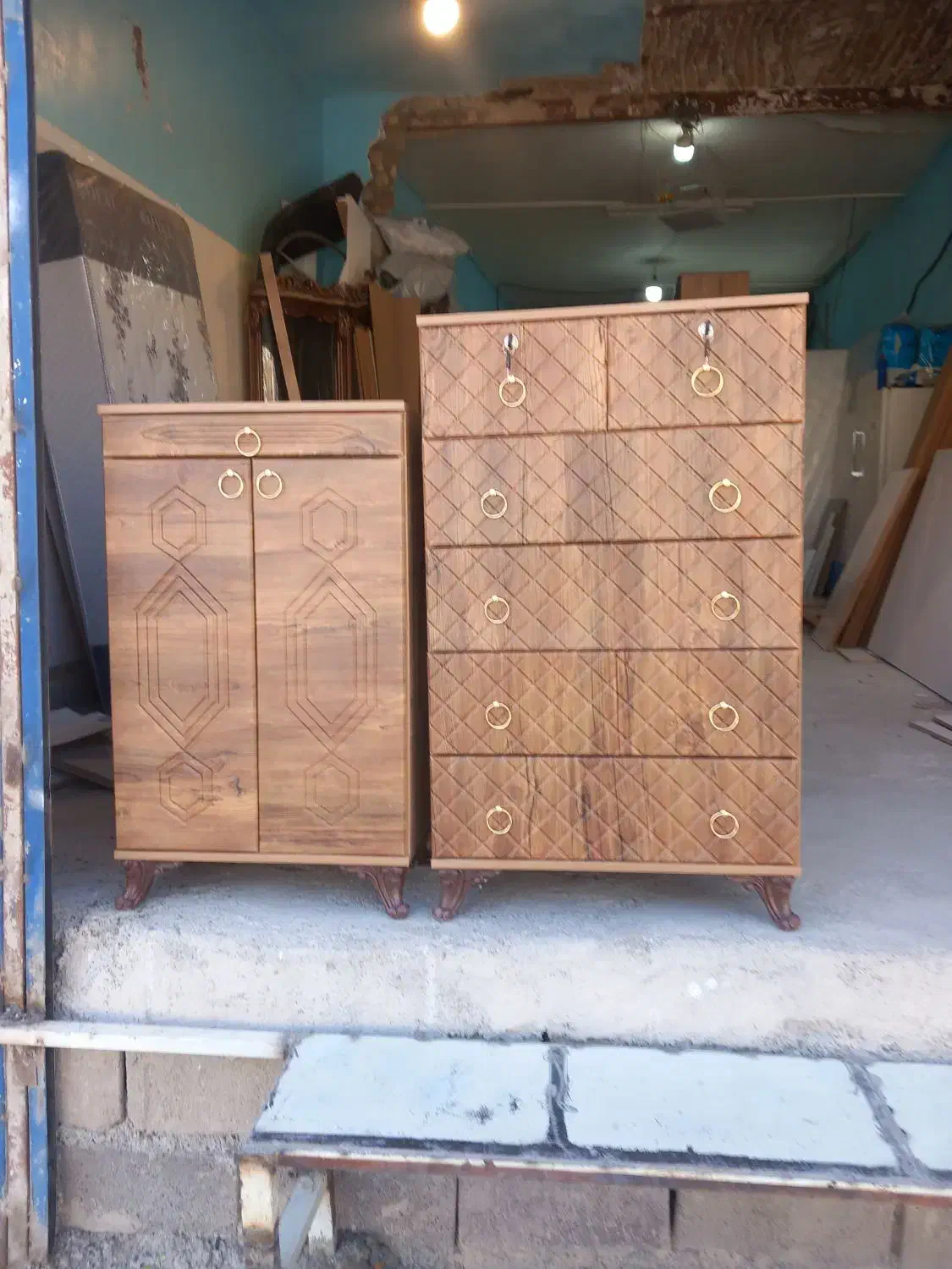 دراور|جاکفشی، کمد، دراور|قروه, |دیوار