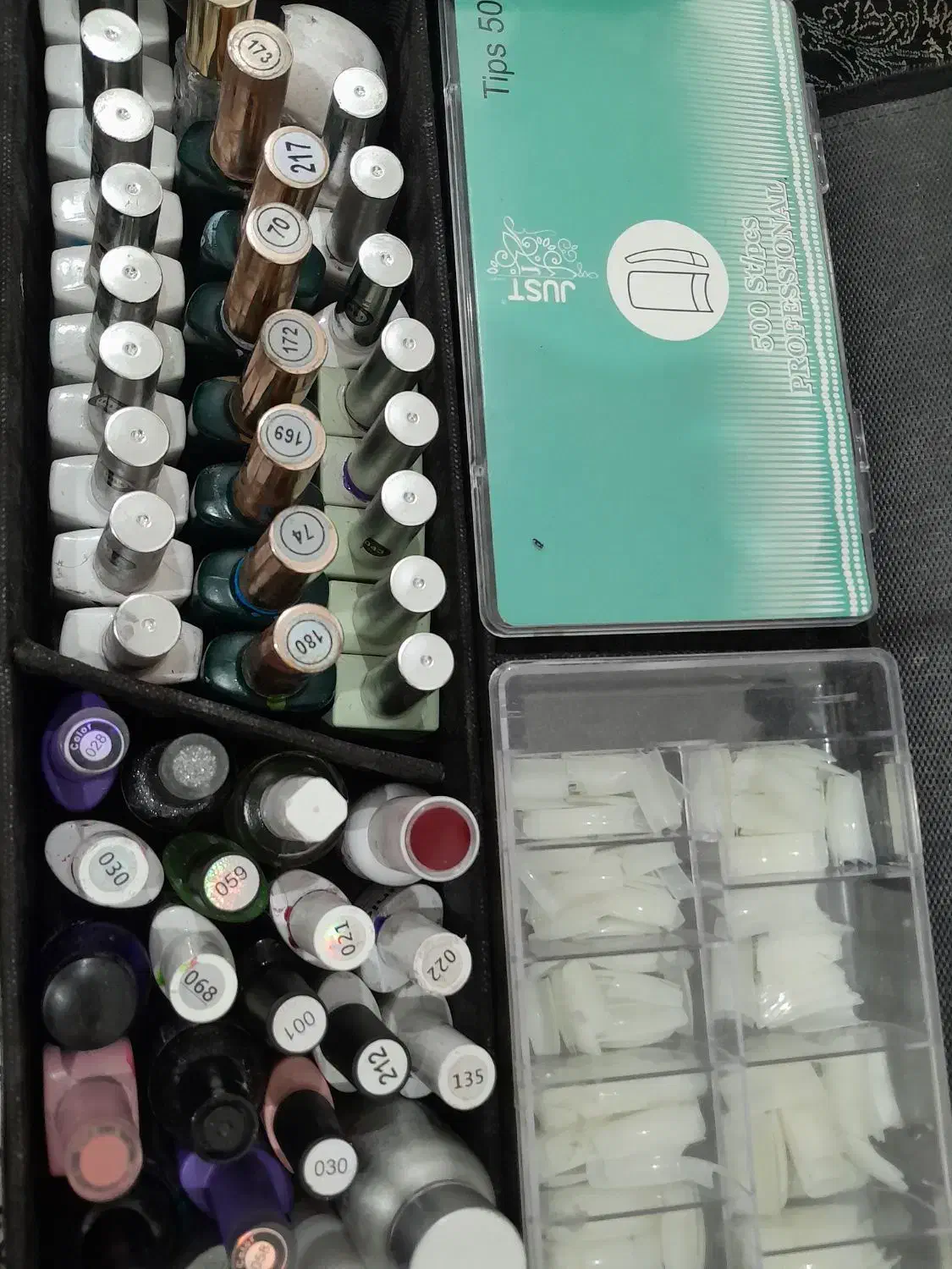 وسایل ناخن|آرایشگاه و سالنهای زیبایی|فارسان, |دیوار