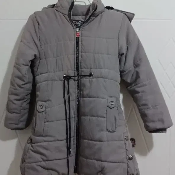 کاپشن دخترانه مناسب ۷ تا ۹ سال|کفش و لباس بچه|تهران, حکیمیه|دیوار