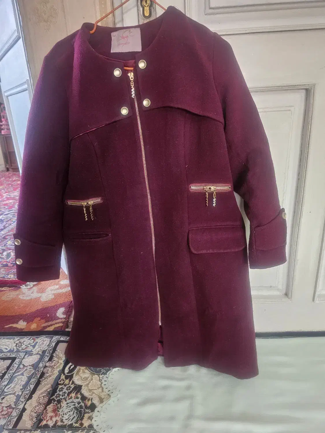 پالتو|لباس|مشهد, شهید رضوی|دیوار