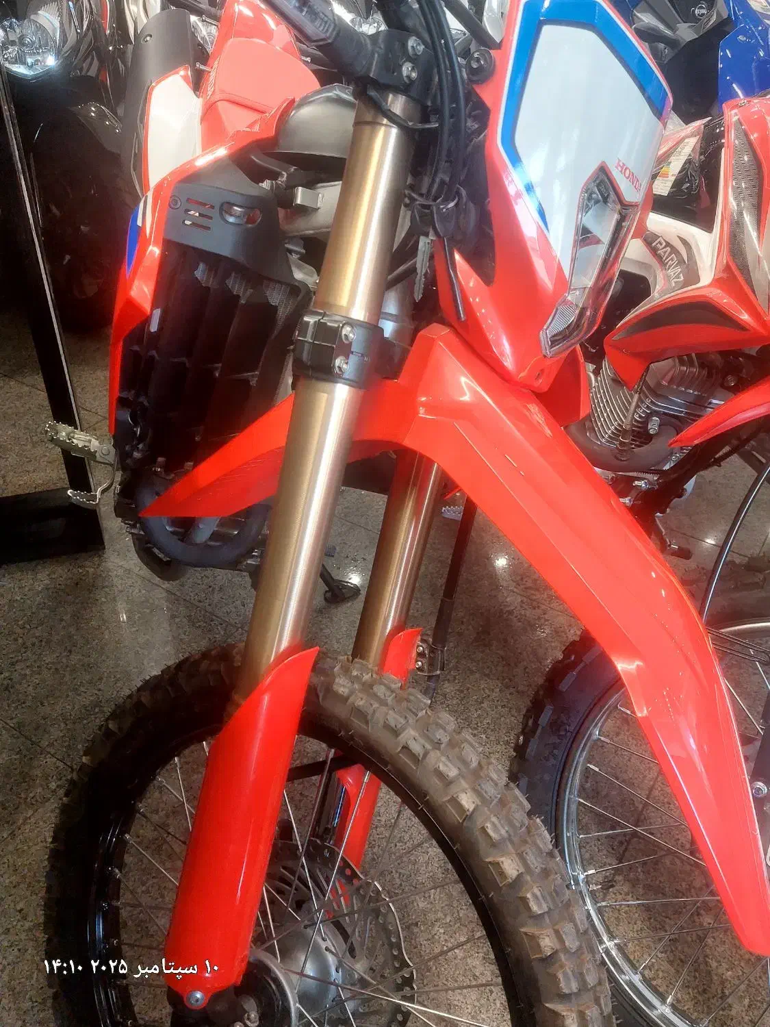 هوندا crf250 صفر کیلومتر|موتورسیکلت|تهران, هلال احمر|دیوار