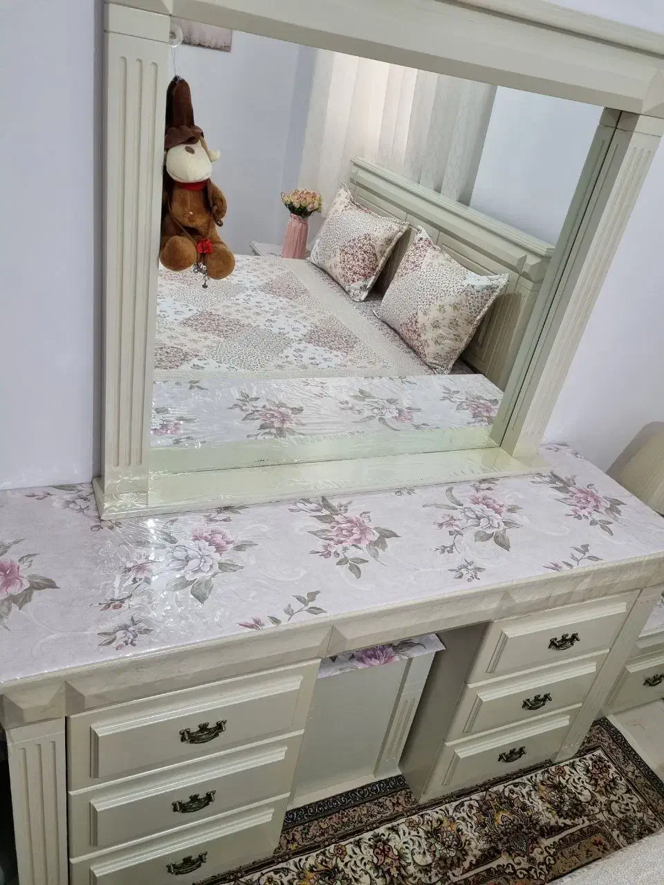 میزآرایش وآینه نئوکلاسیک وجاکفشی|تخت و سرویس خواب|الوند, |دیوار