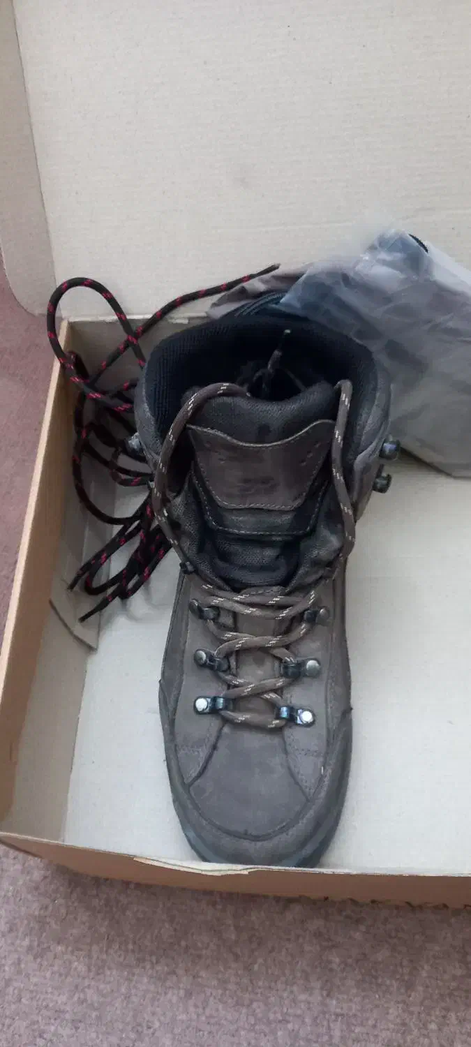 کفش کوهنوردی مک وان|کیف، کفش، کمربند|تبریز, |دیوار