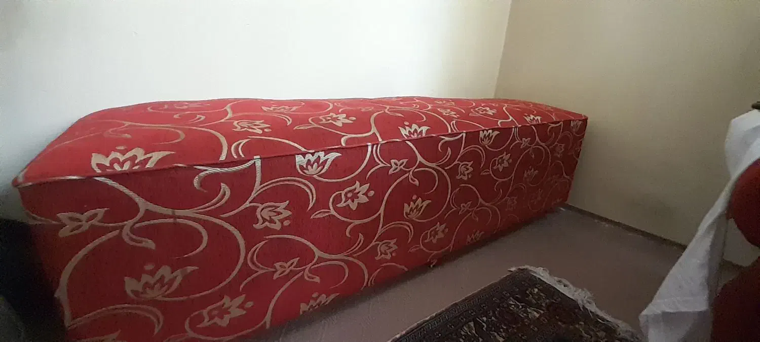 دکوراسیون مبل کاناپه جنس خوب|مبلمان خانگی و میز عسلی|رشت, لاکانی|دیوار