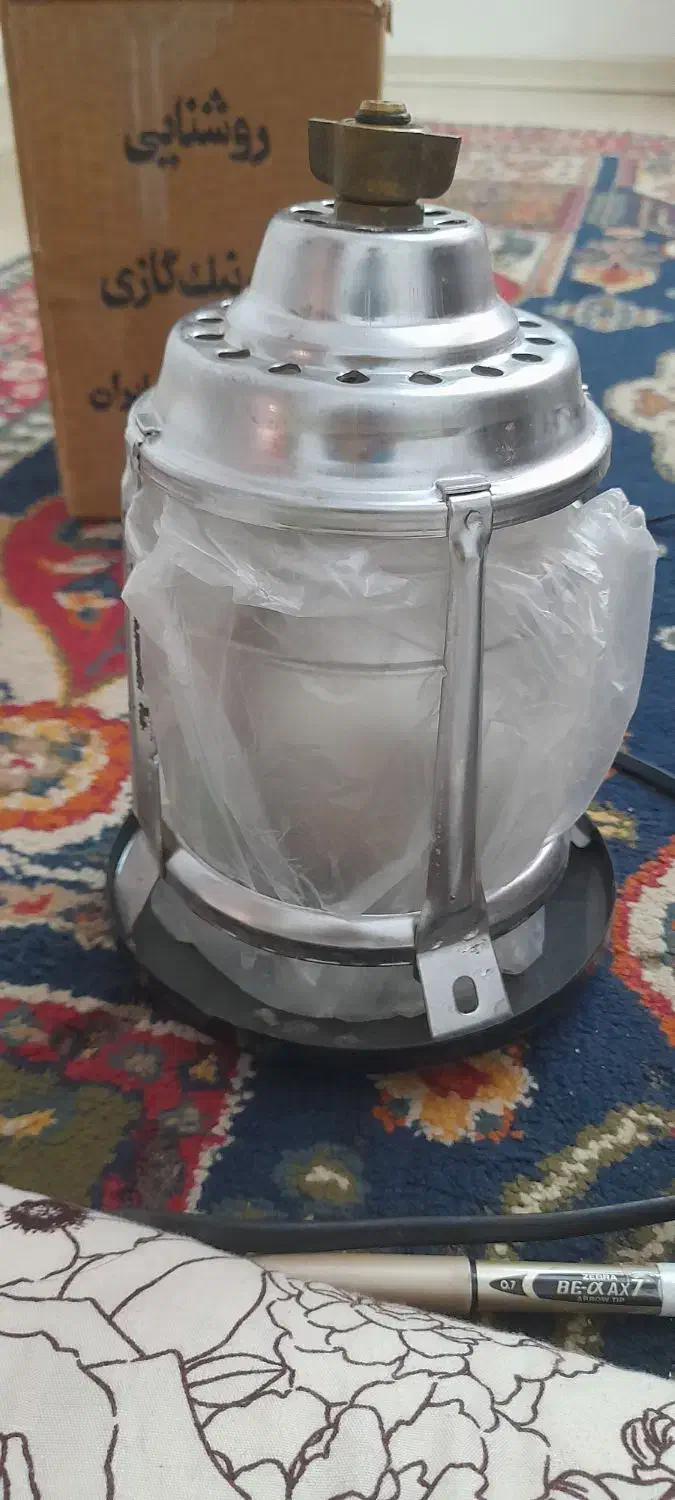 چراغ روشنایی اپتیموس اصل|کلکسیون اشیاء عتیقه|زاهدان, |دیوار