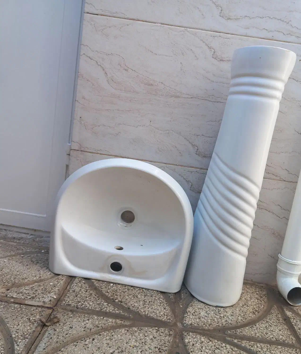 روشویی|لوازم سرویس بهداشتی|اشتهارد, |دیوار