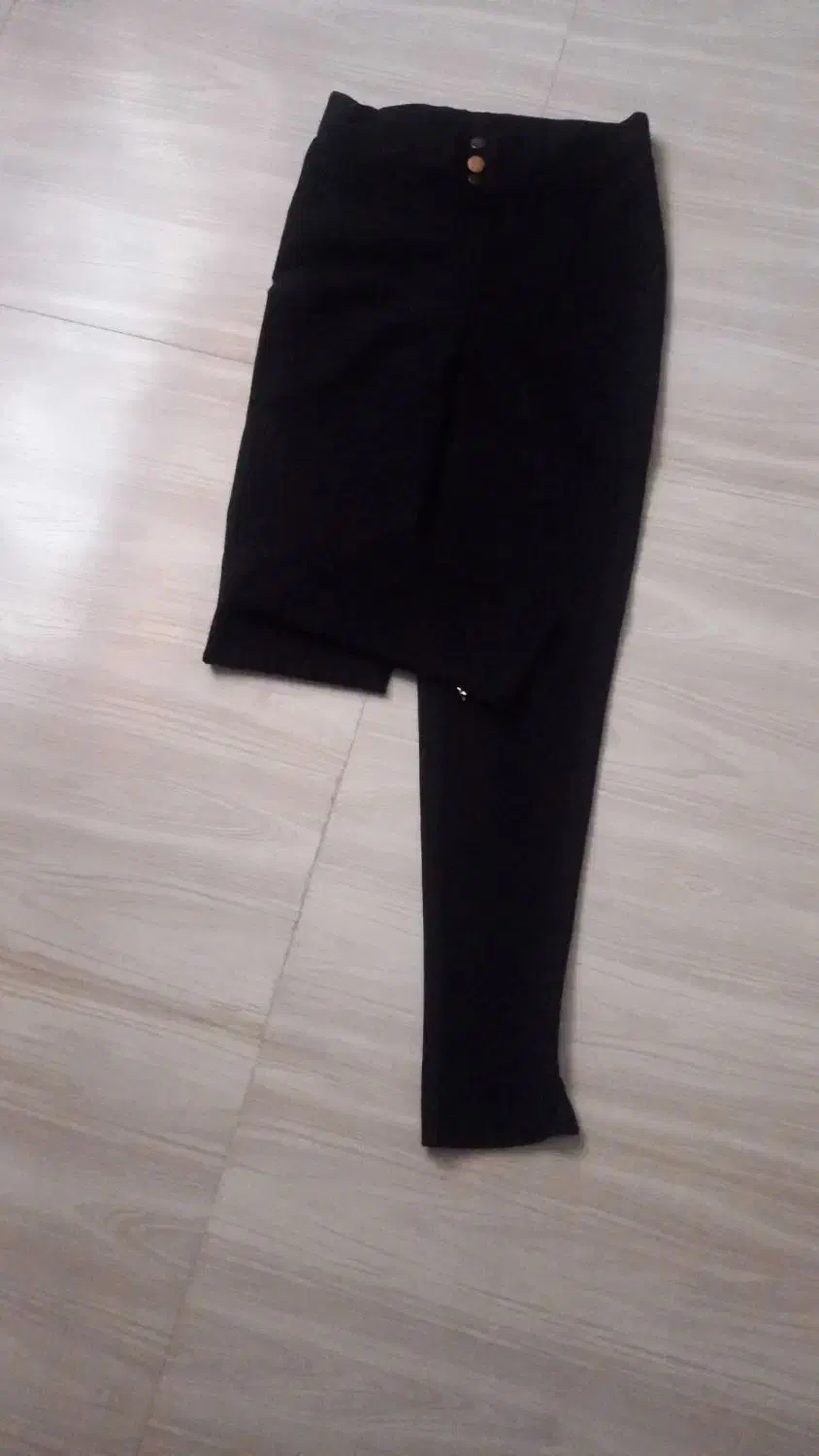 تعدادی لباس شال شلوار مانتو کاملا نو نو|لباس|ری, دولتآباد|دیوار