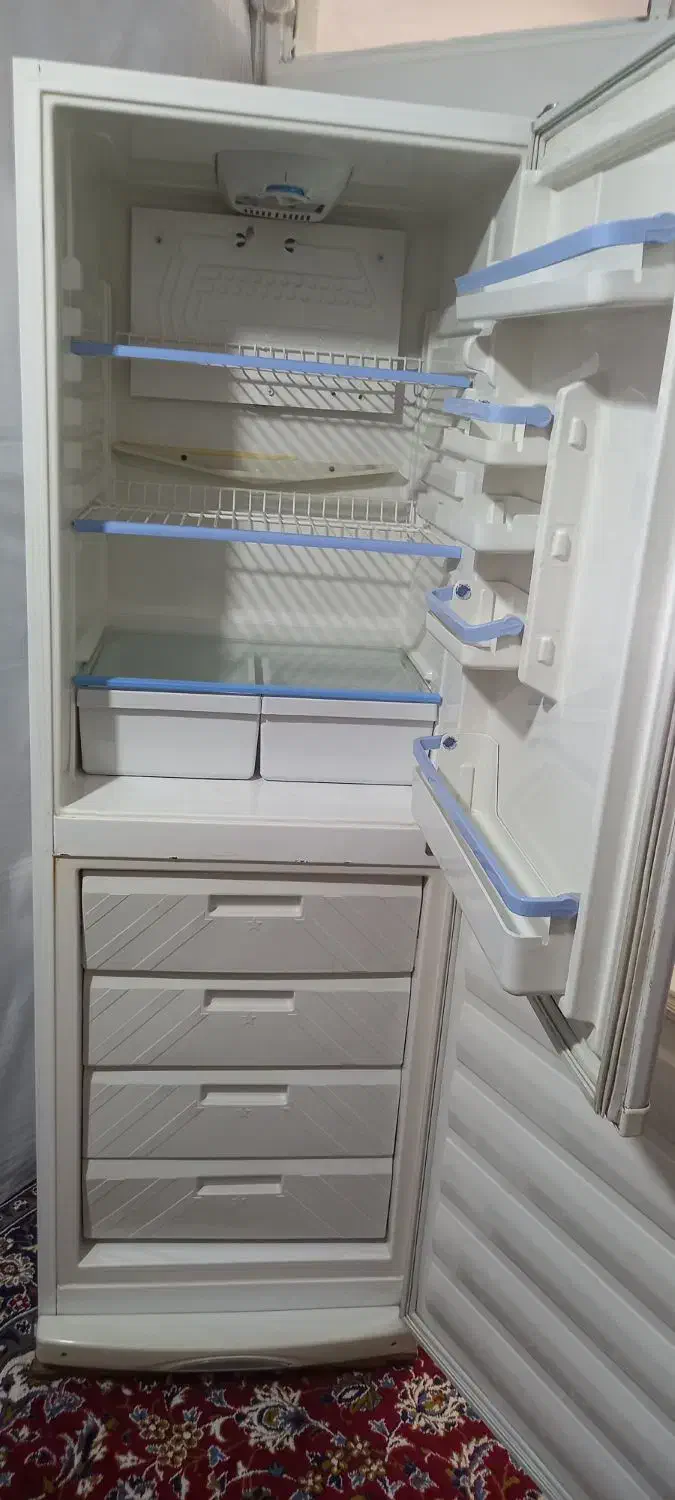 یخچال البرز|یخچال و فریزر|قم, وادی السلام|دیوار