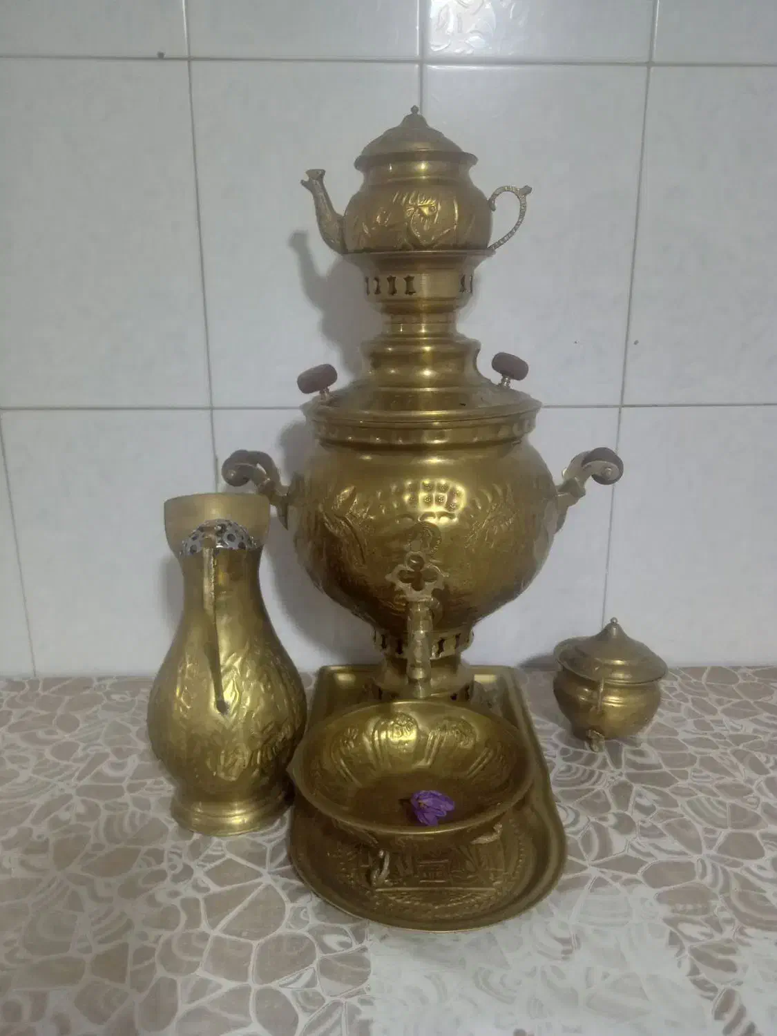 سرویس کامل سماور برنج|صنایع دستی و سایر لوازم تزئینی|نهاوند, |دیوار