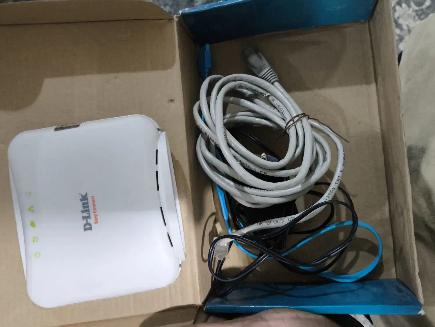 مودم دی لینک کاملا نو|مودم و تجهیزات شبکه|یزد, |دیوار